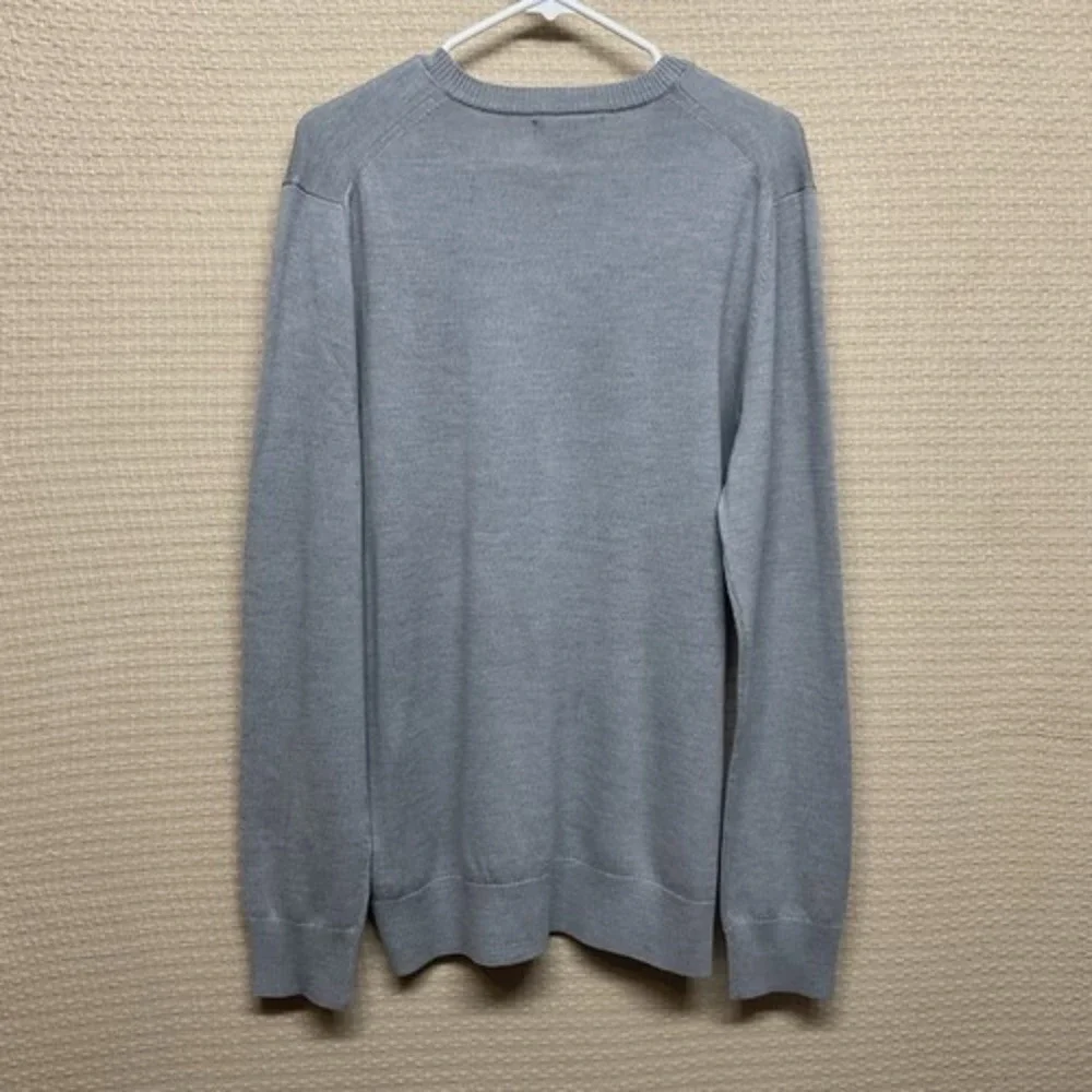 NWOT Banana Republic Gray V-Neck Sweater‎ Men Large Tall China 100% Merino Wool